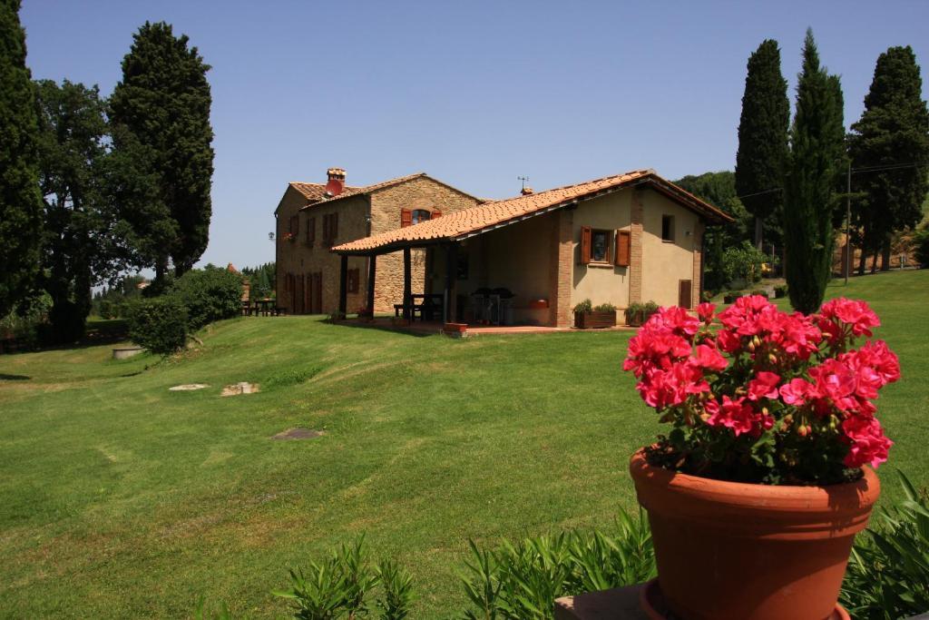 Agriturismo Villa Opera Volterra Exteriör bild