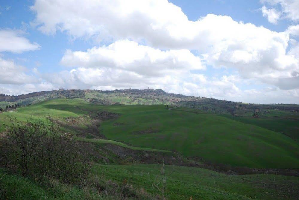 Agriturismo Villa Opera Volterra Exteriör bild